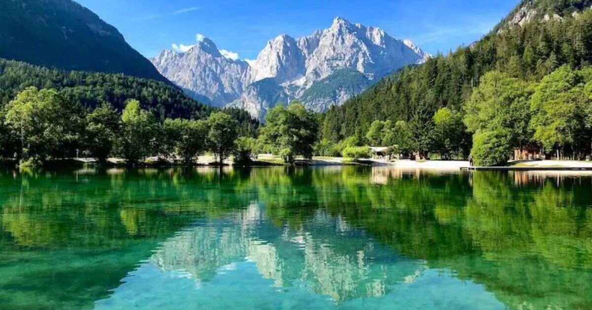 Sunday Morning Prayer for Family and Friends